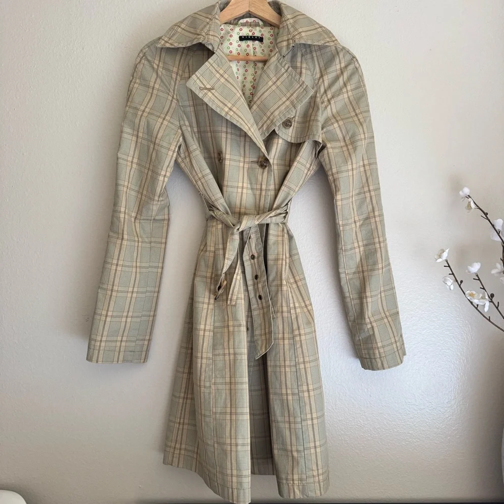 Sisley- Vintage Trench Coat - Picture 13 of 15